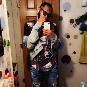 Meet your Posher, Errionne